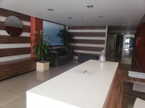 Departamento centrico con cochera, Villa Carlos Paz